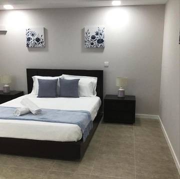 Gîte pour 6 personnes, avec jardin et vue ainsi que terrasse et piscine dans Castelo do Neiva