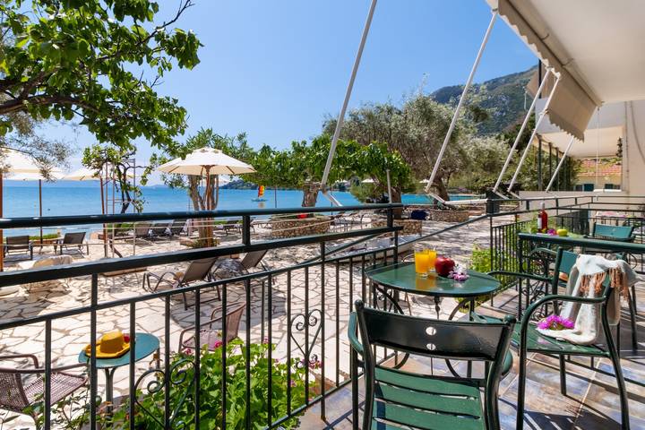 Entire studio, Nikiana Club - Studio 4 Apartment with Sea View & Wi-Fi in Nikiana, Alexandros