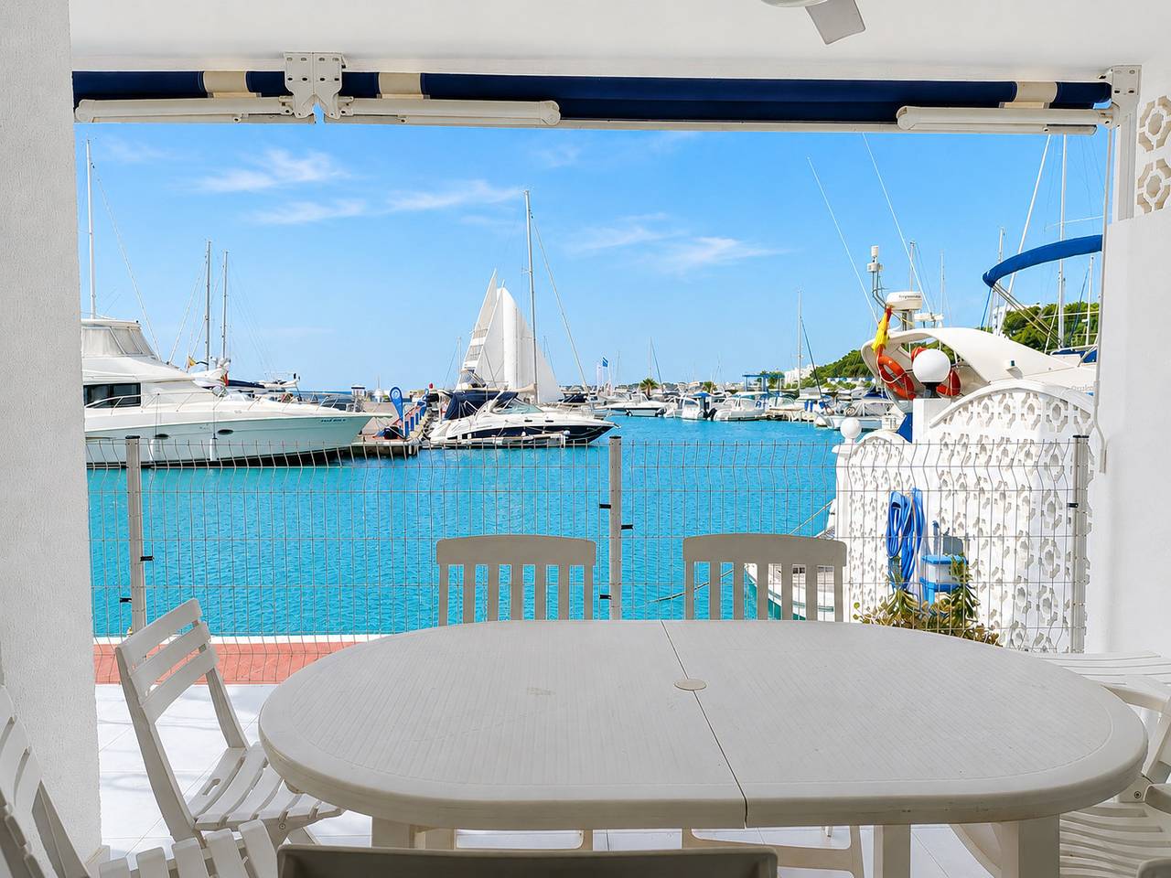 Appartement entier, Appartement de vacances pour 6 personnes avec terrasse in Alcossebre, Alcalà de Xivert
