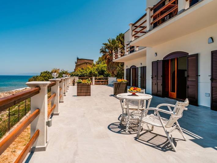 Ferienwohnung für 3 Personen, mit Terrasse und Garten auf Sizilien - 2