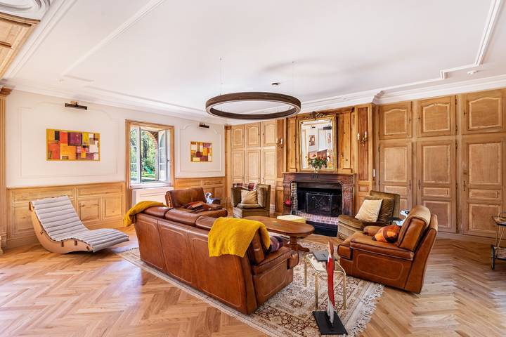 Gîte de Cercigny con terraza privada, Wi-Fi y aire acondicionado in Vivonne, Vienne