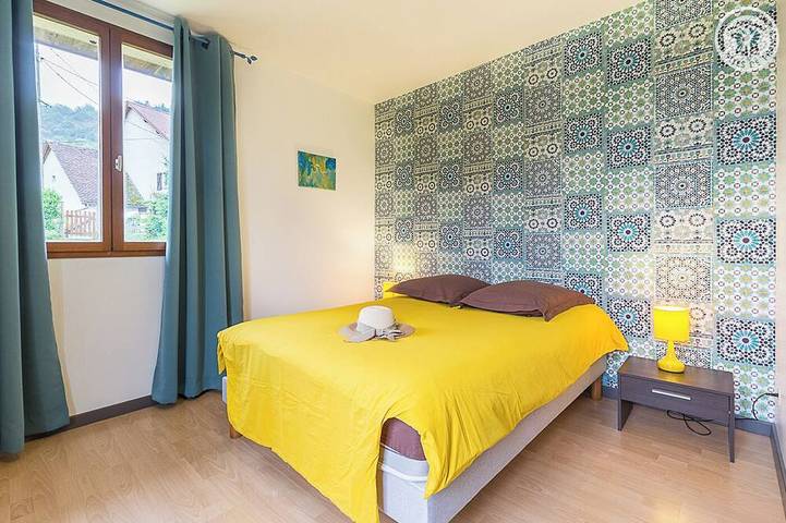 Location de vacances pour 6 personnes, avec terrasse et jardin, animaux acceptés à Saint-Christophe (Savoie) - 2