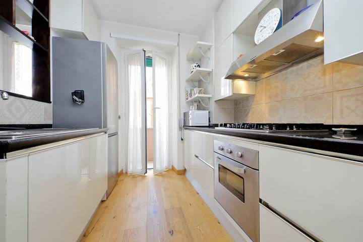 Gîte pour 6 personnes, avec balcon à Rome - 2