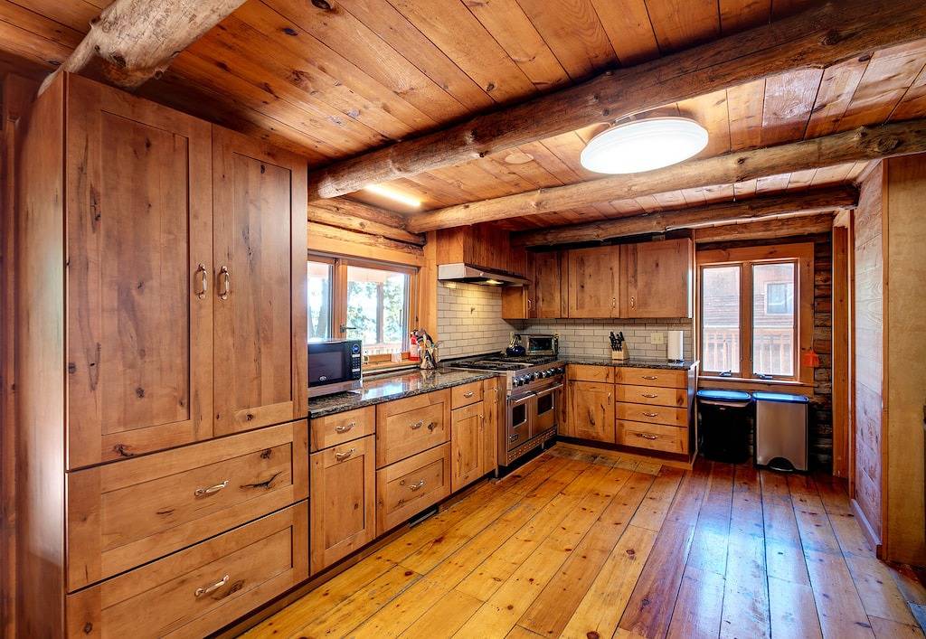 2 Lakefront Cabins auf 1. 3 Morgen. Cayuga Cabins - Finger Lakes, in der Nähe von Ithaca in Cayuga Lake