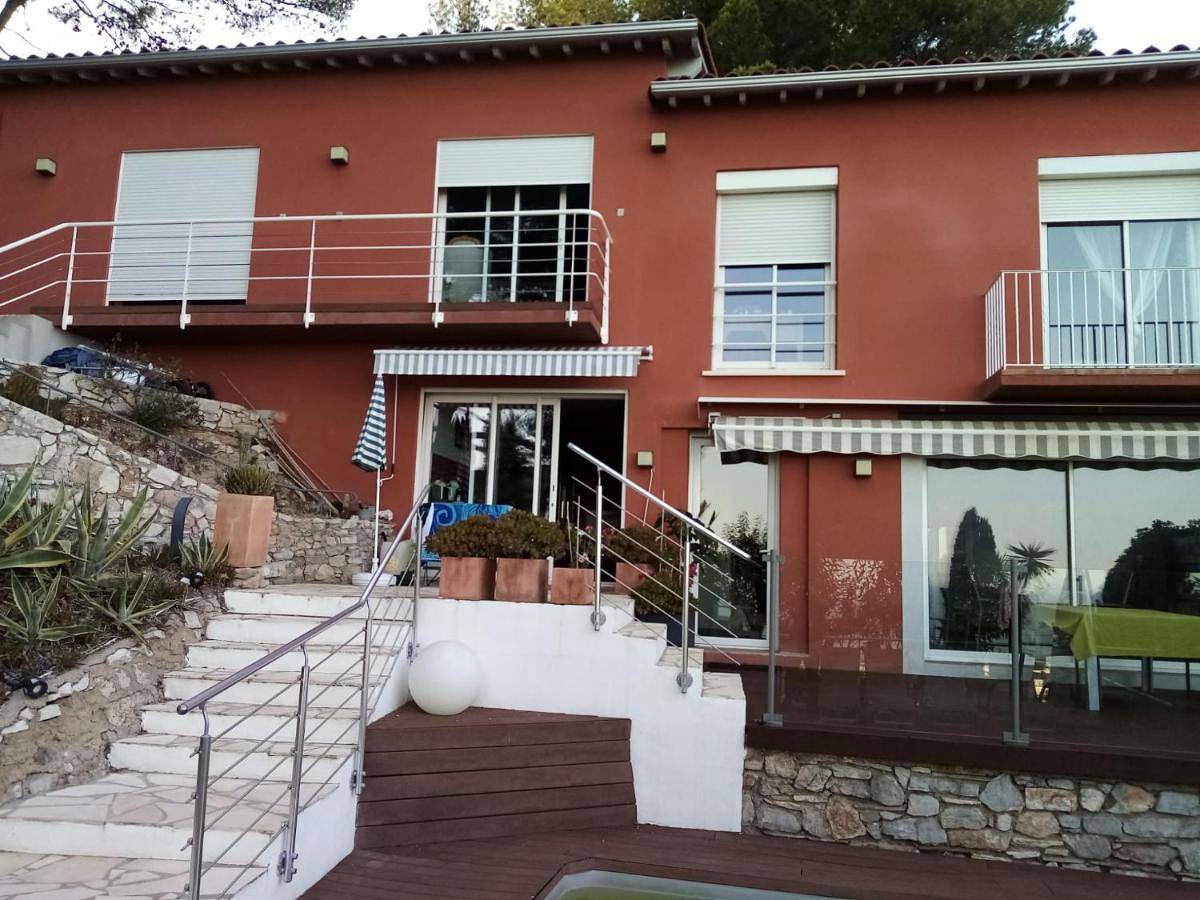 Villa rahuette in Mont Saint-Clair, Sète