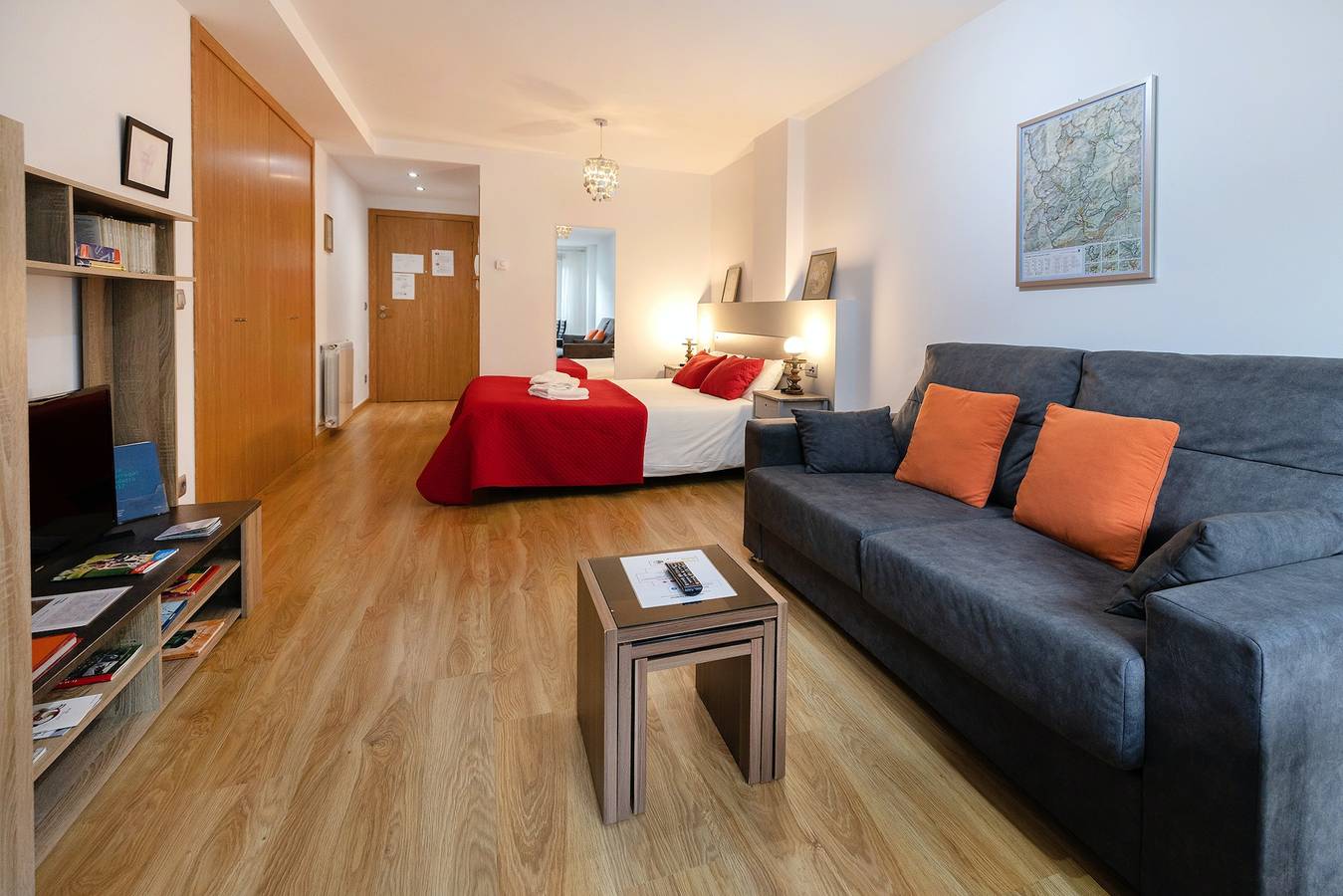 Entire studio, Modern studio in Arinsal of 40 m² with mountain view in Arinsal, Pal Arinsal