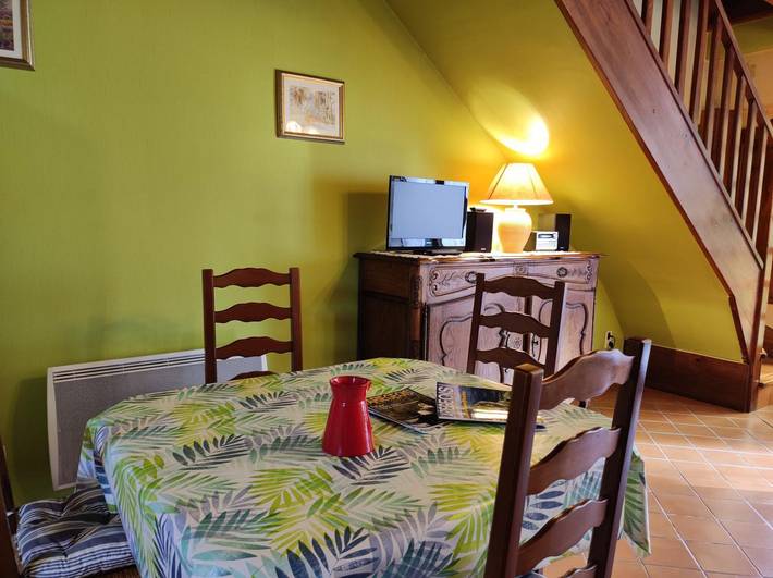 Gîte pour 5 personnes, avec jardin dans Chioula - 4