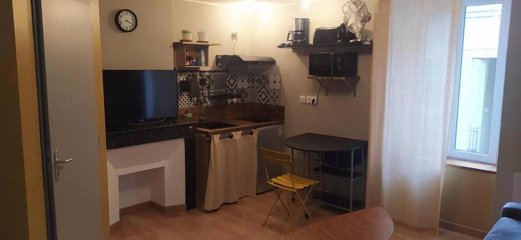 Gîte pour 2 personnes à Montredon-Labessonnié - 2