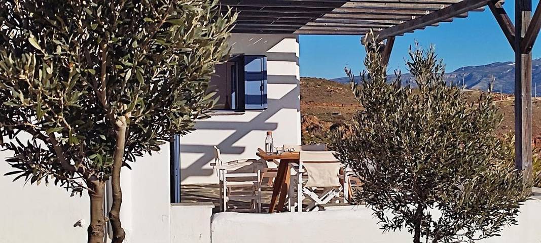 Location de vacances pour 3 personnes, avec terrasse et vue dans Carystos - 4