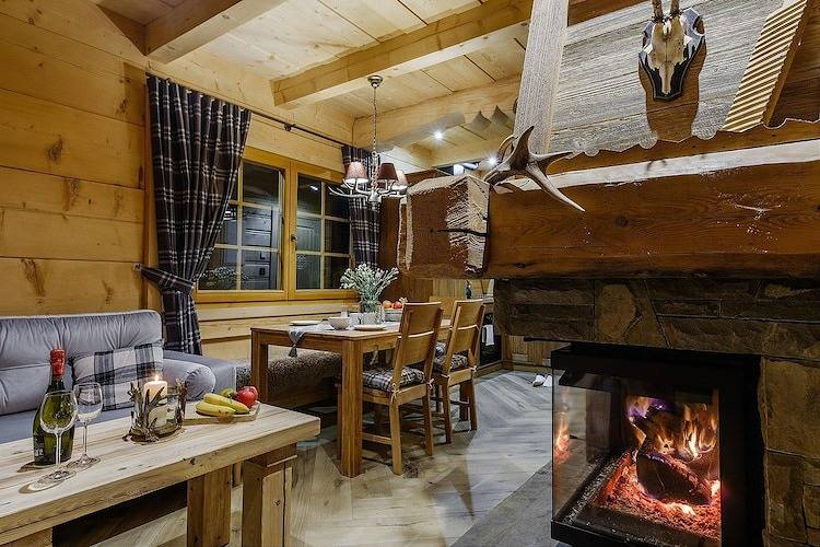 Piętrowy dom w stylu góralskim, sauna, jacuzzi in Murzasichle, Karpaty (Polska)