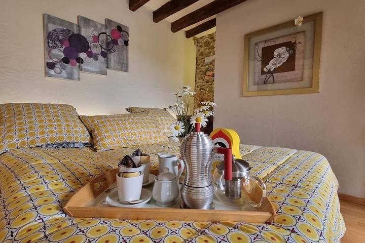 Gîte pour 6 personnes, avec jardin dans Chauffry