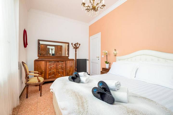Gîte pour 6 personnes, avec Balcon et Terrasse à Deiva Marina - 4