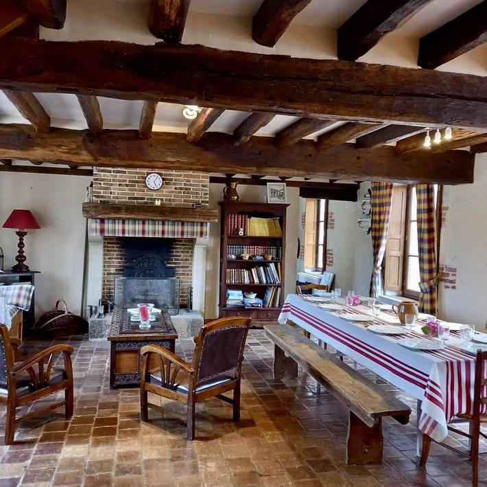 Gîte pour 15 personnes, avec terrasse et jardin dans Eure-et-Loir - 4