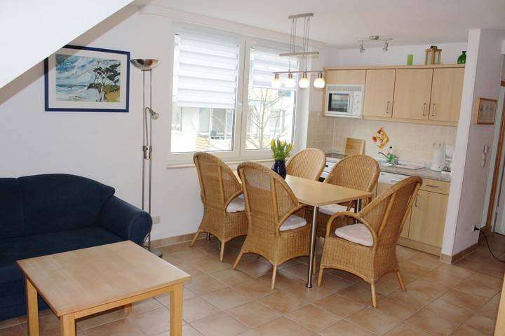 Ferienwohnung mit Meerblick für 5 Personen, mit Balkon in Ostseebad Zingst
