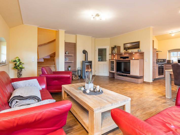 Ferienhaus für 5 Personen, mit Garten und Sauna sowie Terrasse, kinderfreundlich in Kölpinsee - 2