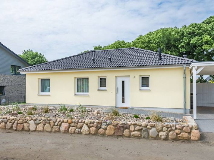Ferienhaus für 5 Personen, mit Terrasse und Garten sowie Seeblick in Sörup