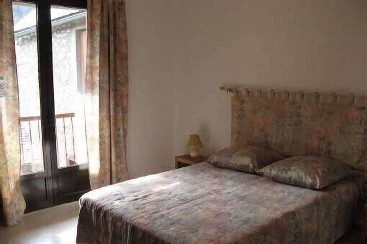 Location de vacances pour 7 personnes, avec balcon et jardin à Cadéac - 2