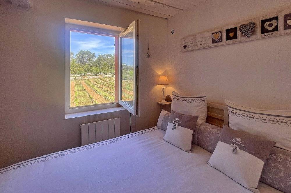 Stunning home in Carcès in Carcès, Brignoles region