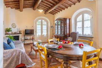 Agriturismo per 6 Persone in Lucca, Provincia di Lucca, Foto 2