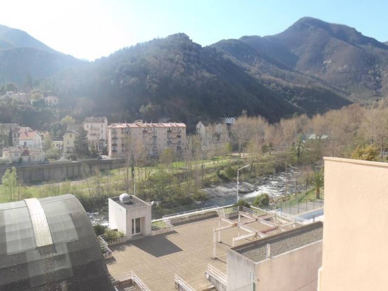 Appartement entier, Appartement F2 climatisé avec terrasse, parking, à 600m des thermes - Amélie-les-Bains in Amélie-les-Bains-Palalda, Région de Céret