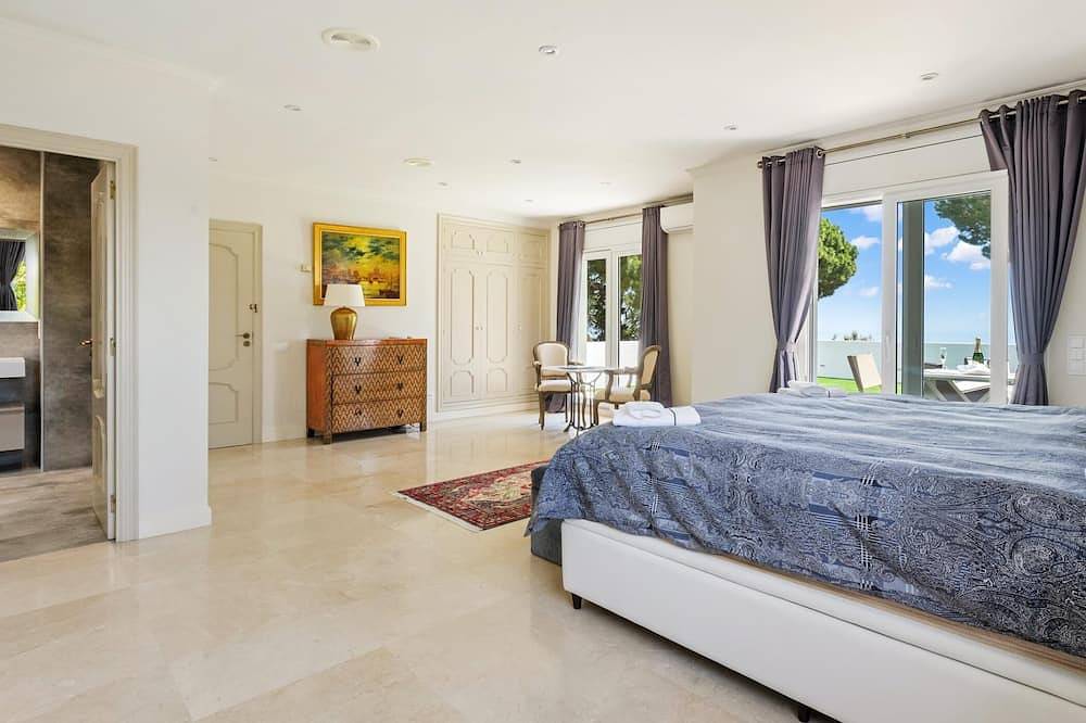 Luxusvilla Buena Vista mit Pool und Garten in Arenys de Munt, Costa del Maresme