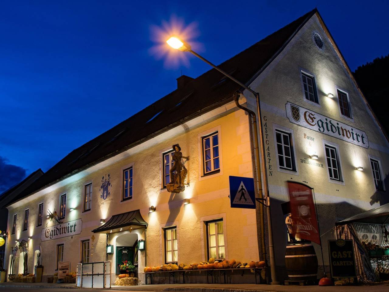Ganze Ferienwohnung, Gästehaus Leypold - Dreibettzimmer Nr. 119, Dusche, Wc in Murau, Murau (Kreischberg)