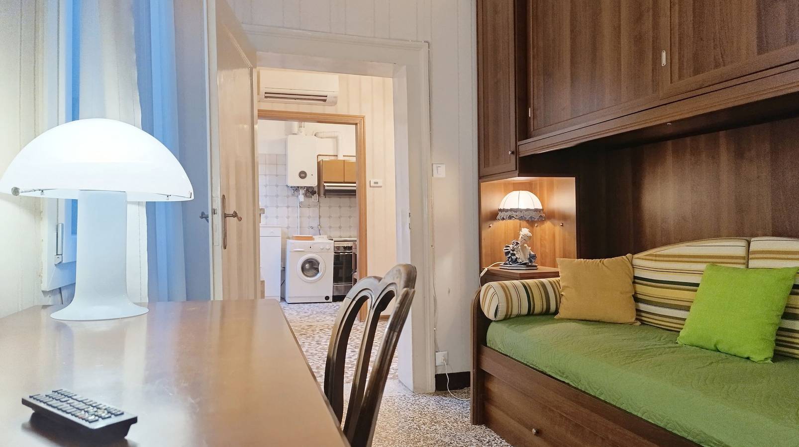 Appartamento intero, Apartment near Biennale Theatre by Ca-Sa Check in Montichiari, Provincia di Brescia