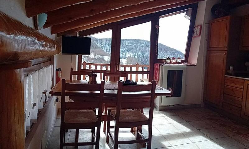 Gîte pour 4 personnes, avec balcon ainsi que vue et jardin à Chamois - 2