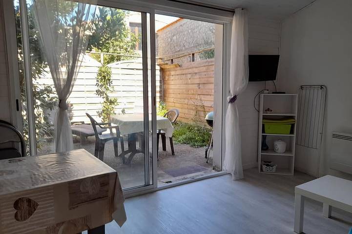 Location de vacances pour 2 personnes, avec Terrasse à Saujon
