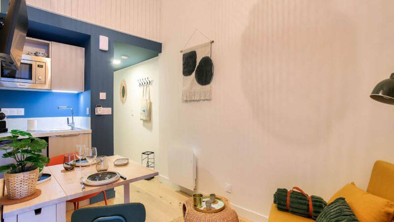 Entire holiday apartment, Ferienwohnung für 2 Personen (20 m²) in La Vicomté in Dinard, Saint-Malo region