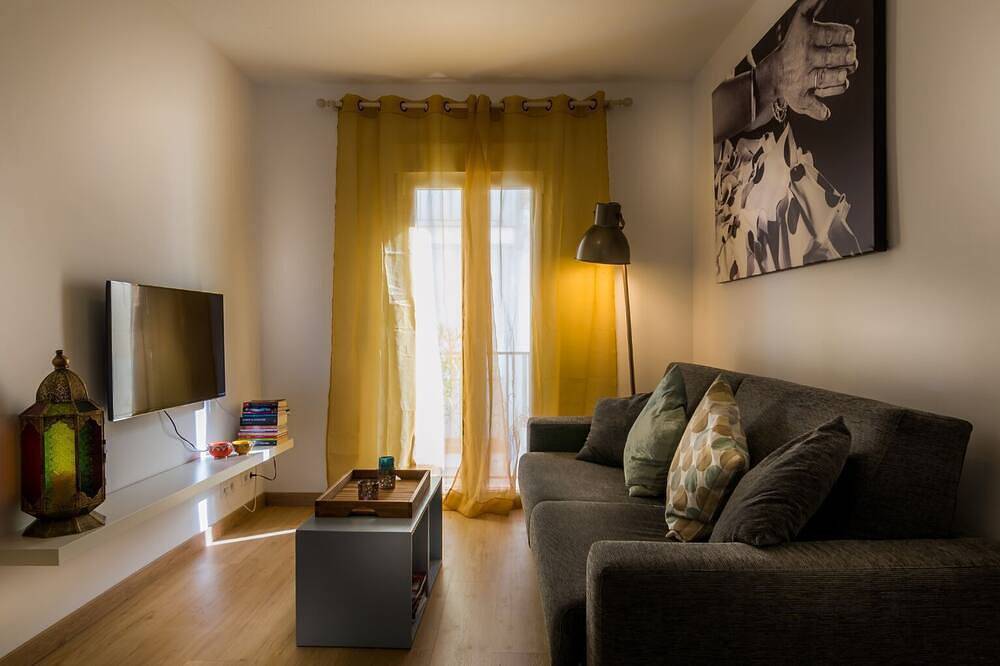 ¡Preciosa casita para 2 personas, terraza en la azotea, a 10 minutos de la playa in Ojén, Sierra de las Nieves