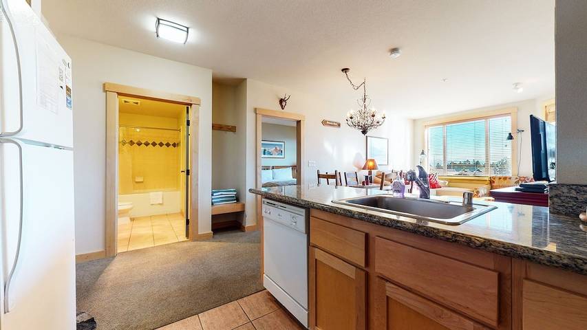 Vacation apartment for 6 people, with balcony and hot tub in Mammoth Mountain