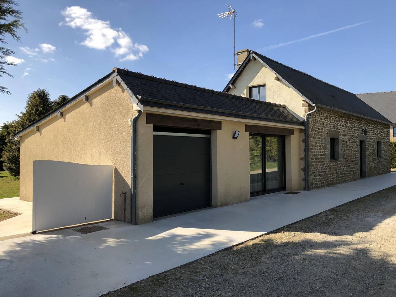 La Hantelle in Saint-Hilaire-des-Landes, Fougères-Vitré