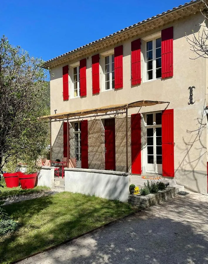 Casa de vacaciones para 6 personas, con jardín además de terraza y jacuzzi, Se admiten mascotas - 1