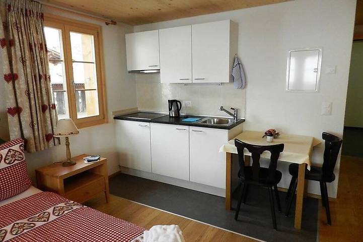 Gîte pour 2 personnes, avec balcon dans Lauenen Bei Gstaad - 4