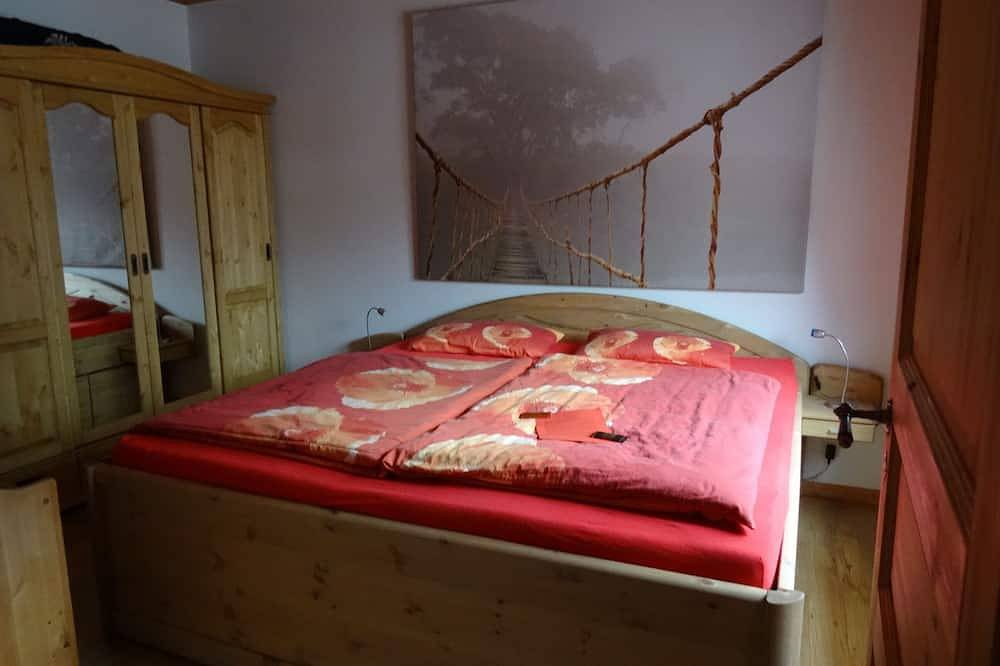 Individuelles 4 *Ferienhaus mit Charme, zentral, ruhig in Seenähe  600m. in Pinnow, Ludwigslust-Parchim