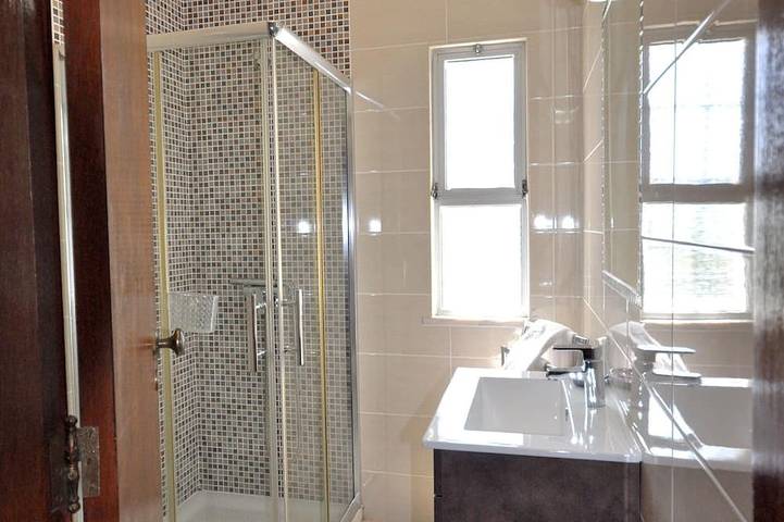 Delightful single-storey villa, private pool, free air conditioning and wifi in Quarteira, Faro Distrikt