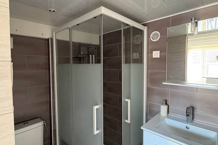 Appartement entier, Charmant studio triplex avec arrivée autonome - Bavilliers - Belfort in Bavilliers, Territoire de Belfort