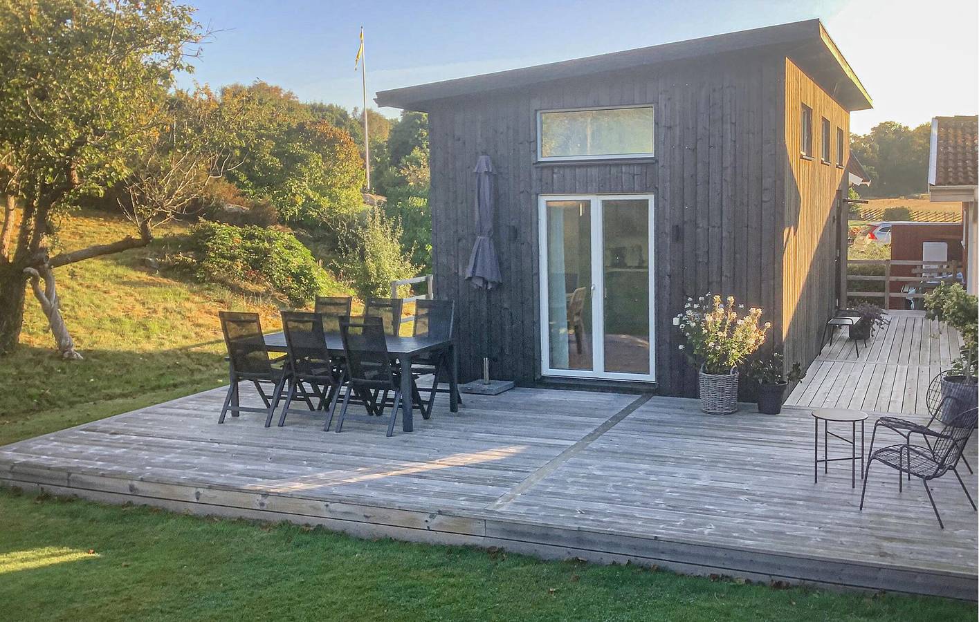 Hus för 4 Personer, med terass och trädgård