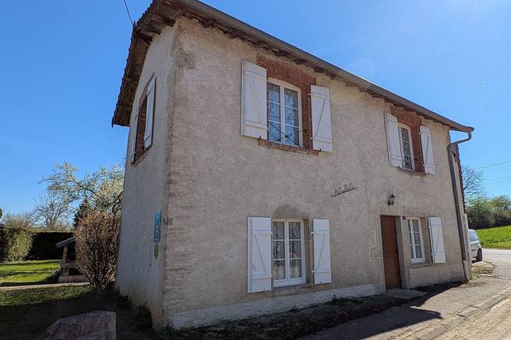 Gîte pour 4 personnes, avec jardin, animaux acceptés