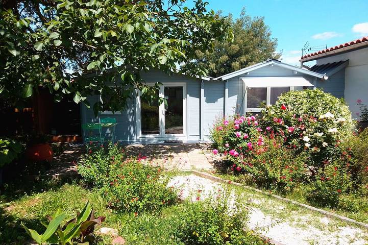 Chalet pour 2 personnes, avec Terrasse et Jardin