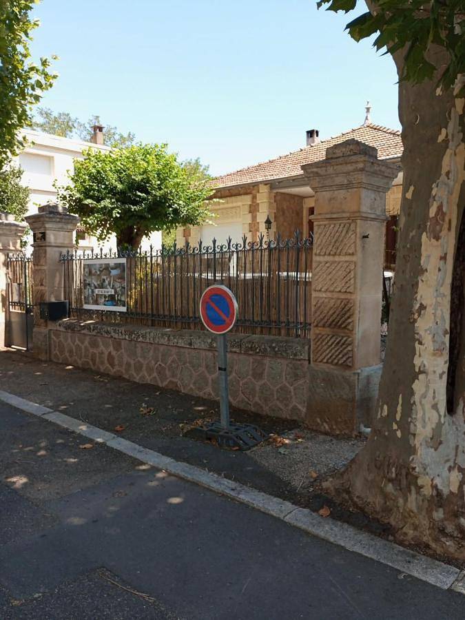 Gîte pour 5 personnes, avec Terrasse et Jardin ainsi que Piscine et Vue dans Office De Tourisme De Lamalou Les Bains - 2