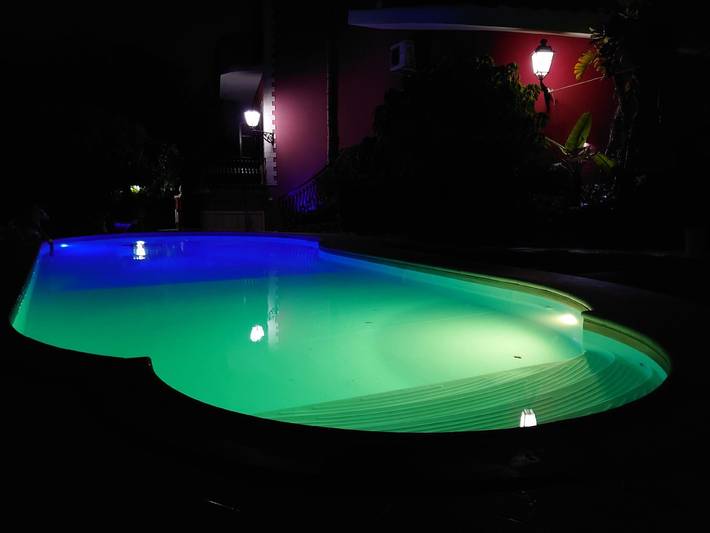 Location de vacances pour 9 personnes, avec jacuzzi et jardin ainsi que piscine et terrasse à Mazara del Vallo - 2