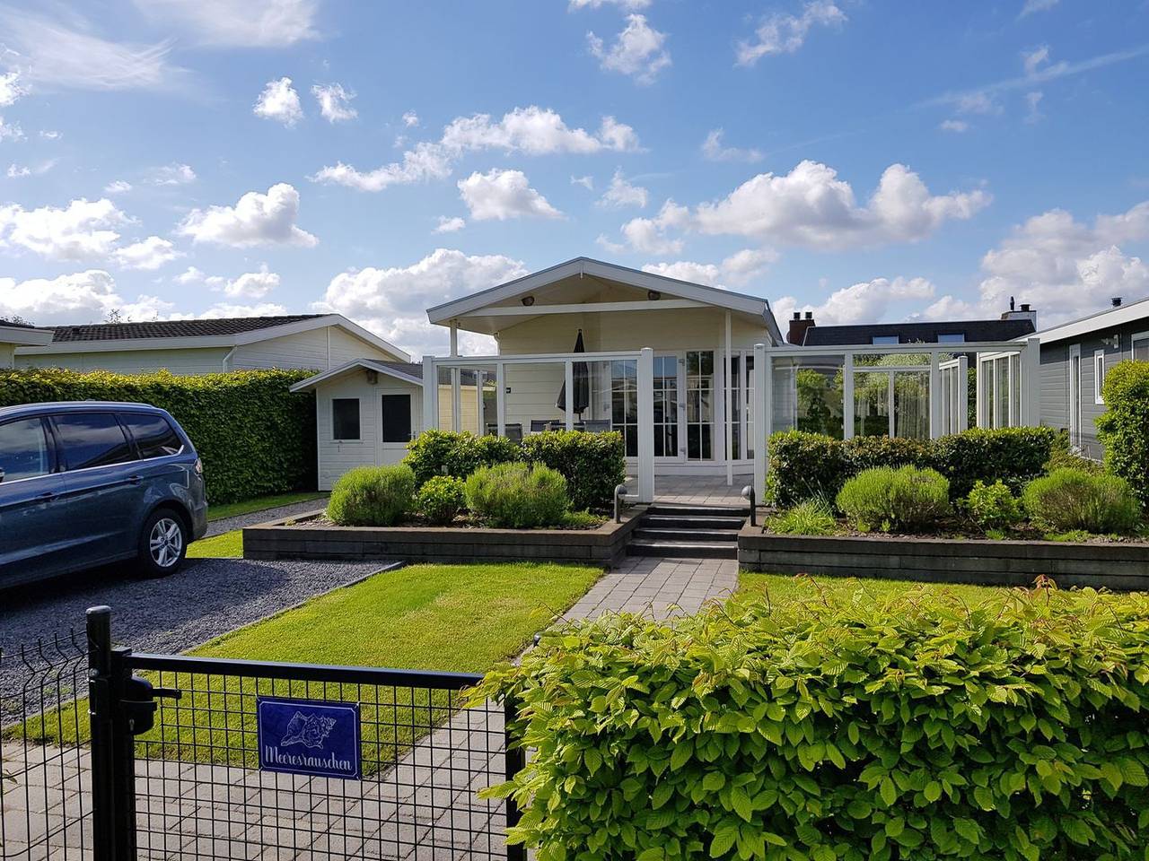 Chalet Meeresrauschen Breskens – Urlaub mit Hund & Familie - komplett eingezäunt in Zeeuwse Kust