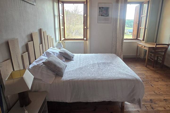 Gîte pour 8 personnes, avec balcon, animaux acceptés à Saint-Alban-sur-Limagnole - 2