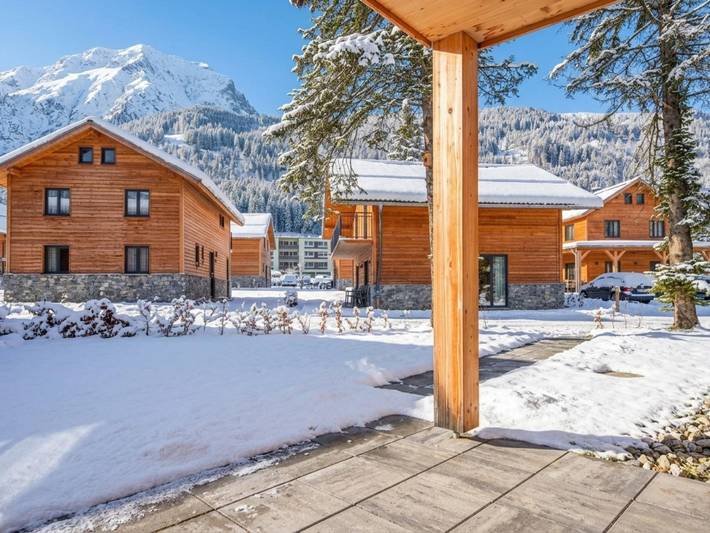 Entire apartment, Spacious holiday apartment at lake Afritzer See in Afritz am See, Villach-Land