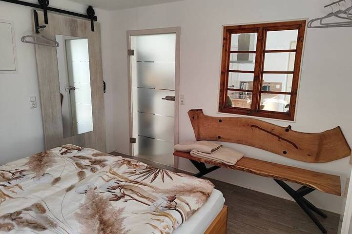 Ganze Wohnung, Moderne helle Fewo Grüntensicht für 2. Personen Bergsicht und Wiesen laden ein. in Durach, Bayerisch Schwaben
