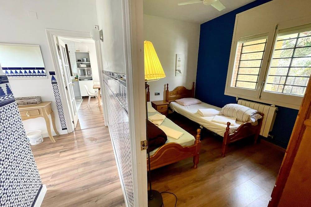 Casa Paraíso Piscina Tranquilidad in San Cipriano de Vallalta, Costa del Maresme