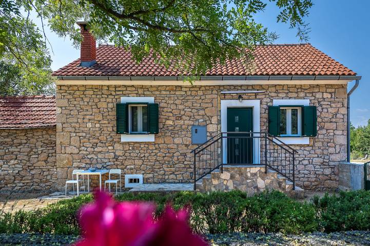 House Stika in Skradin, Šibenik-Knin