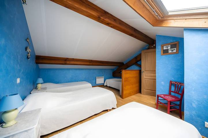 Location de vacances pour 12 personnes, avec piscine ainsi que terrasse et jardin à Le Soulié - 3